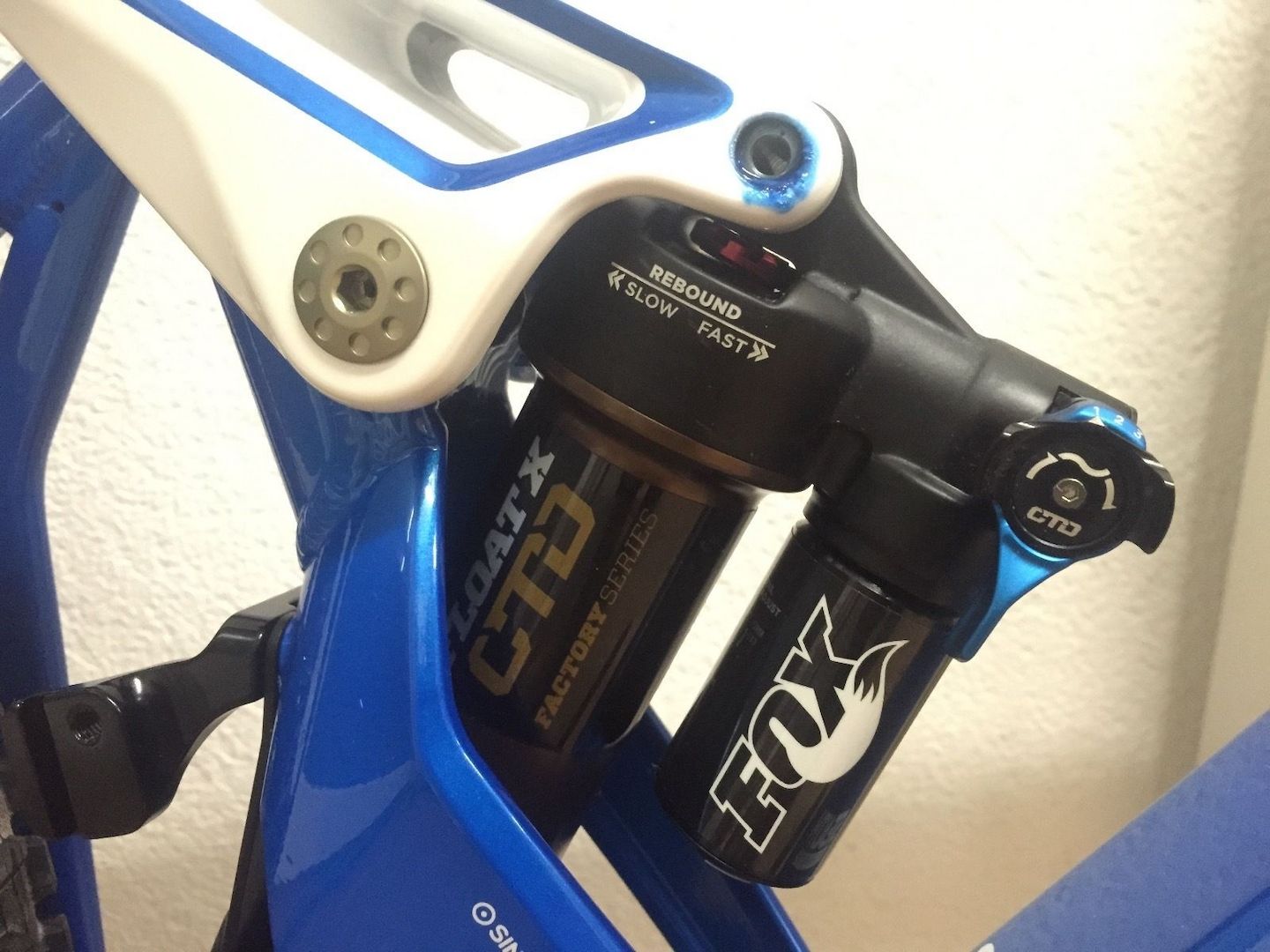 Mondraker DUNE XR 27,5 NEU Top Endurobike