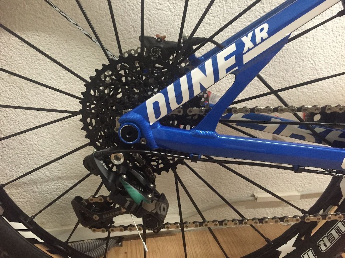 Mondraker DUNE XR 27,5 NEU Top Endurobike