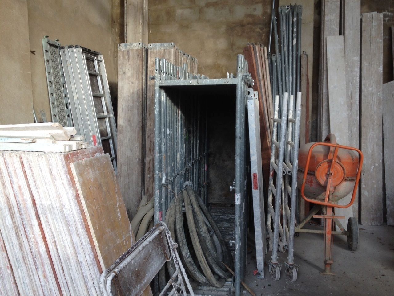 Plettac SL 70; ca 300m²