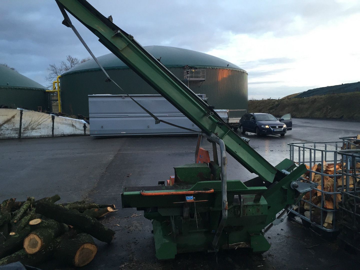 Posch CutMaster 700 Comfort mit Hydraulisch betriebenen Förderband