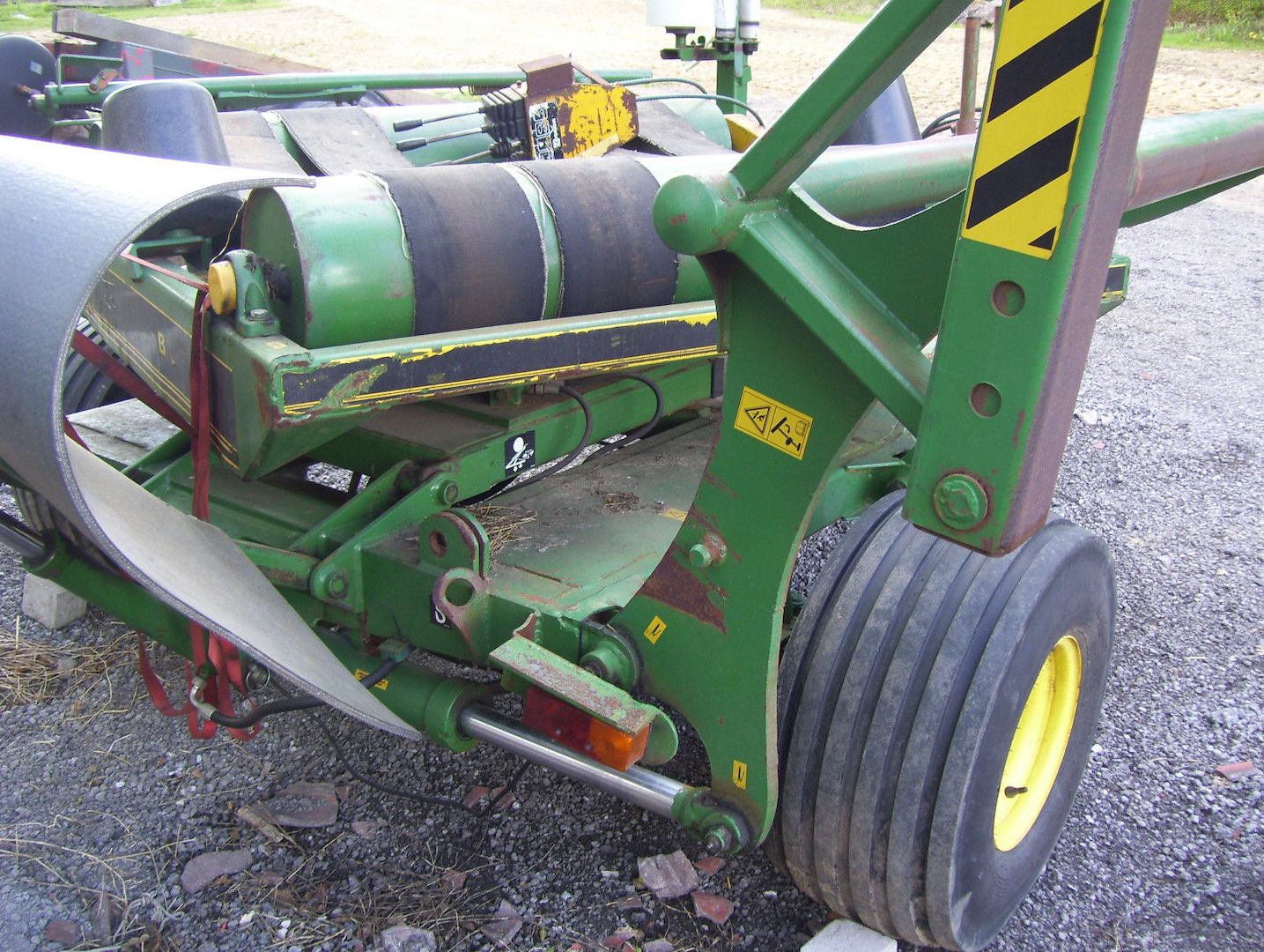 Rundballenwickelgerät