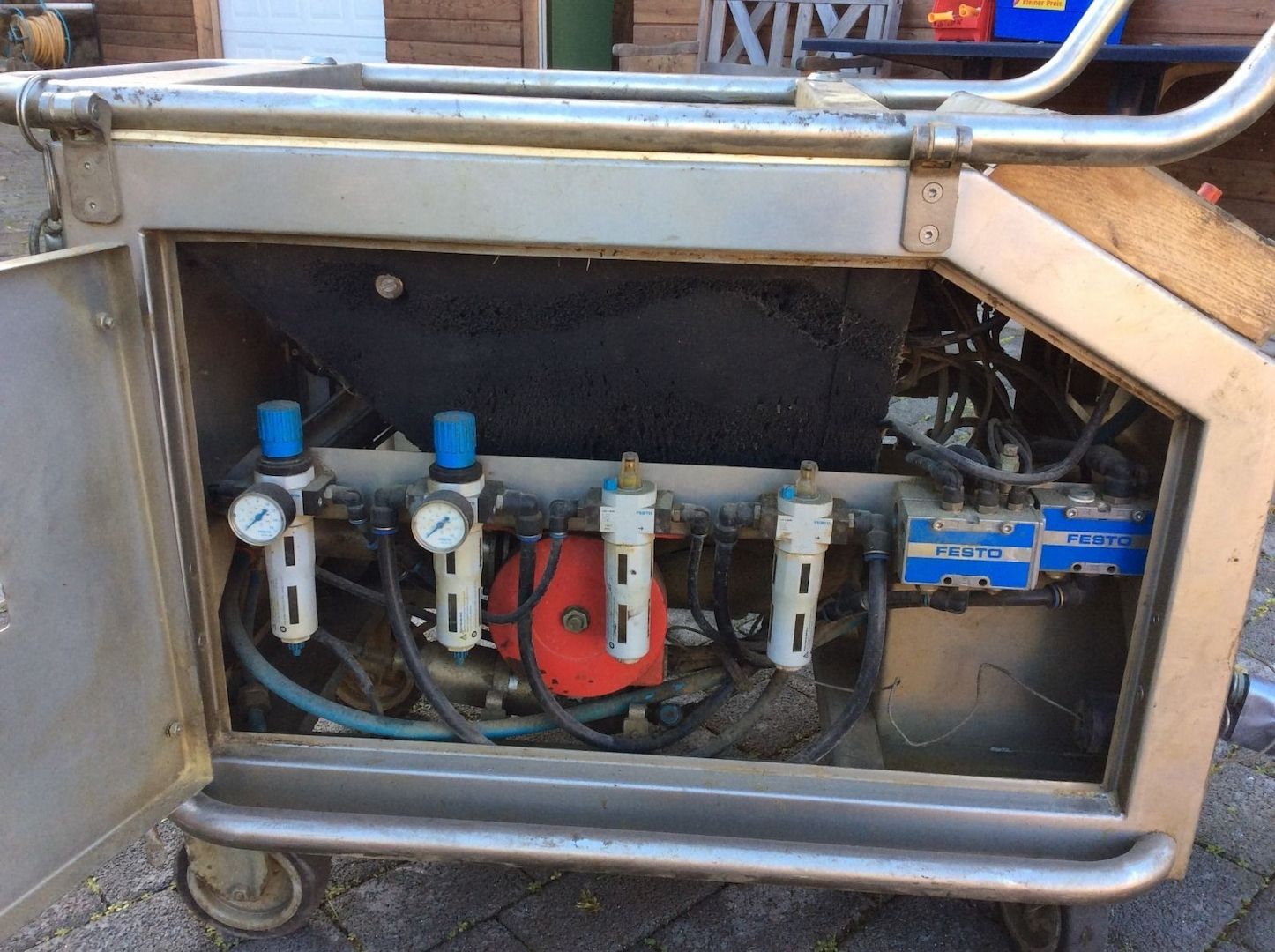 Trockeneisstrahlgerät