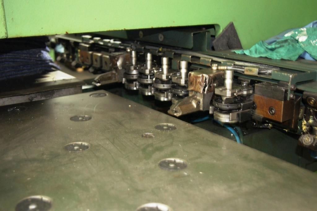 TRUMPF CNC-Stanz- und Nibbelmaschine Trumpf Minimatic