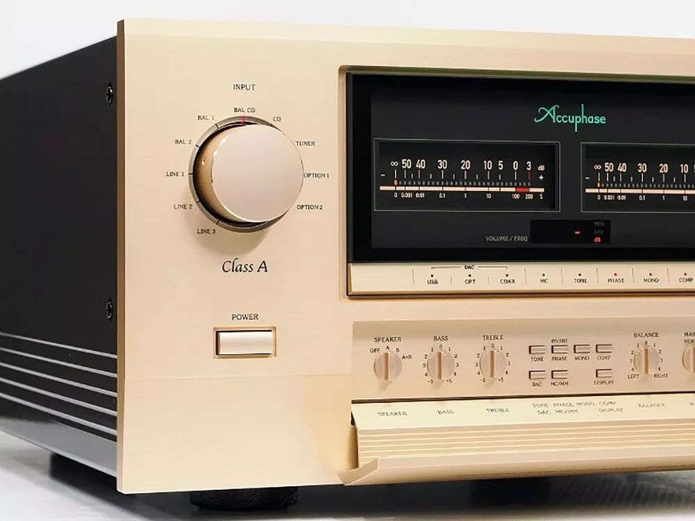 Verstärker Accuphase E-800 , 50-jähriges Jubiläumsmodell