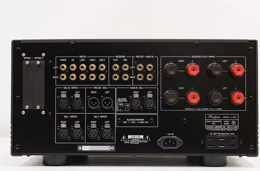 Verstärker Accuphase E-800 , 50-jähriges Jubiläumsmodell