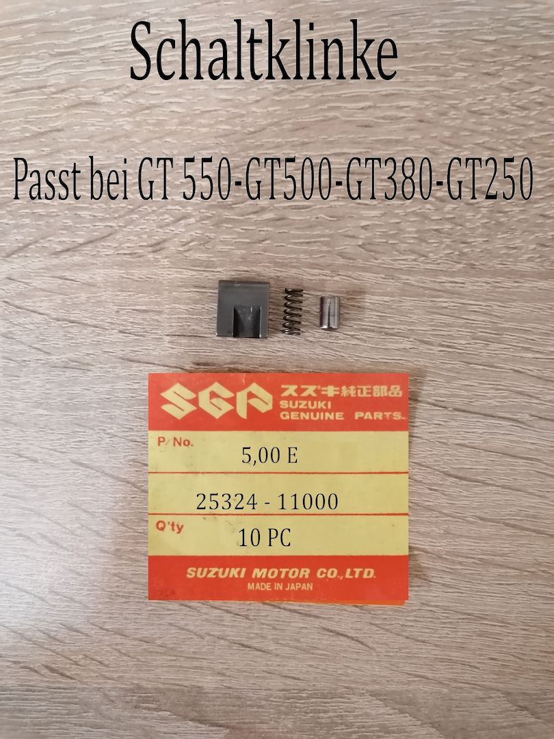 Suzuki GT 550 - GT500 - GT380 - GT250 Suzuki GT 550 - GT500 - GT380 - GT250