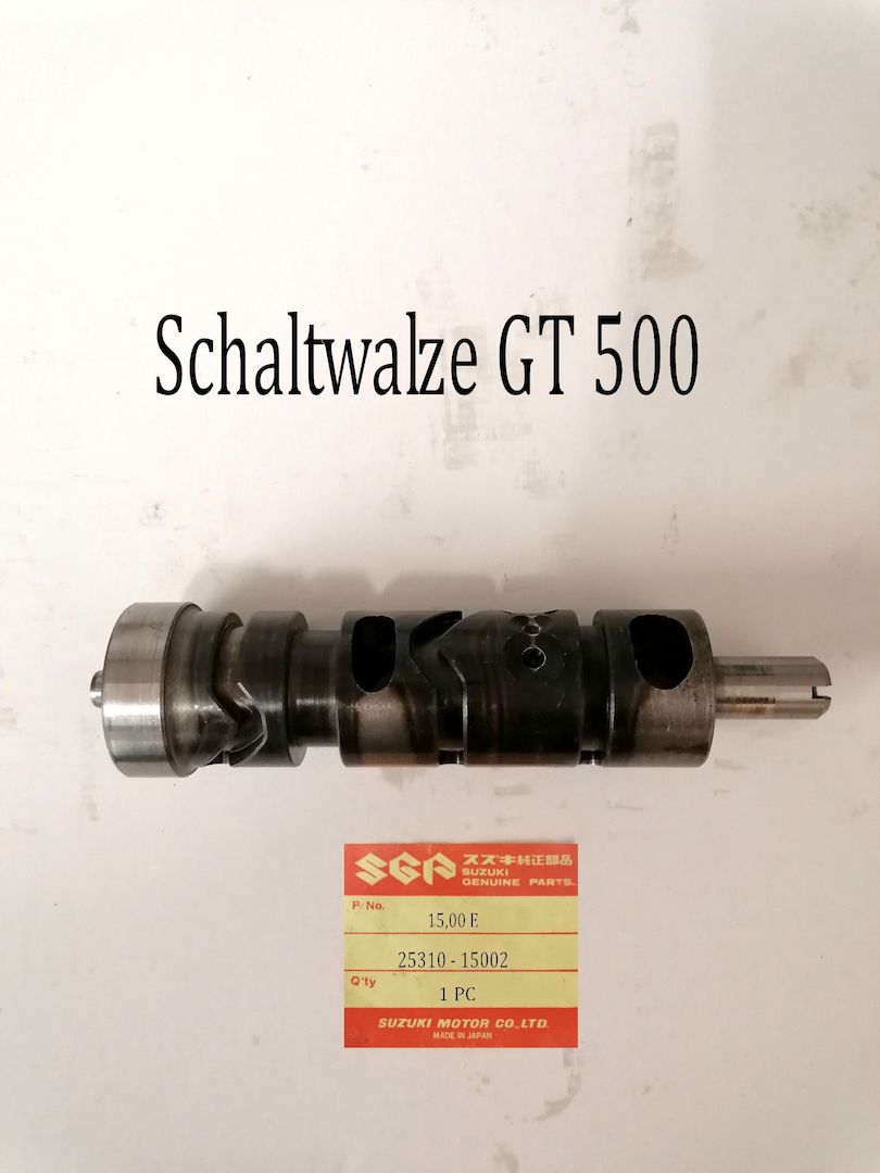 Suzuki GT 500 Schaltwalze