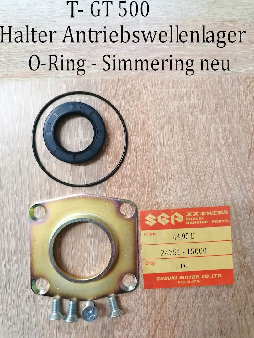 Suzuki GT 500 - T500 Halter Antriebswellenlager