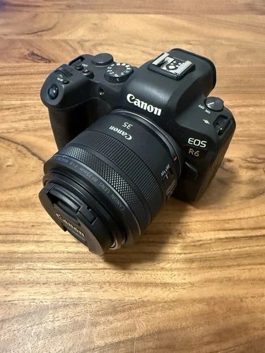Cannon R6 mit 35mm Objektiv + Zubehör