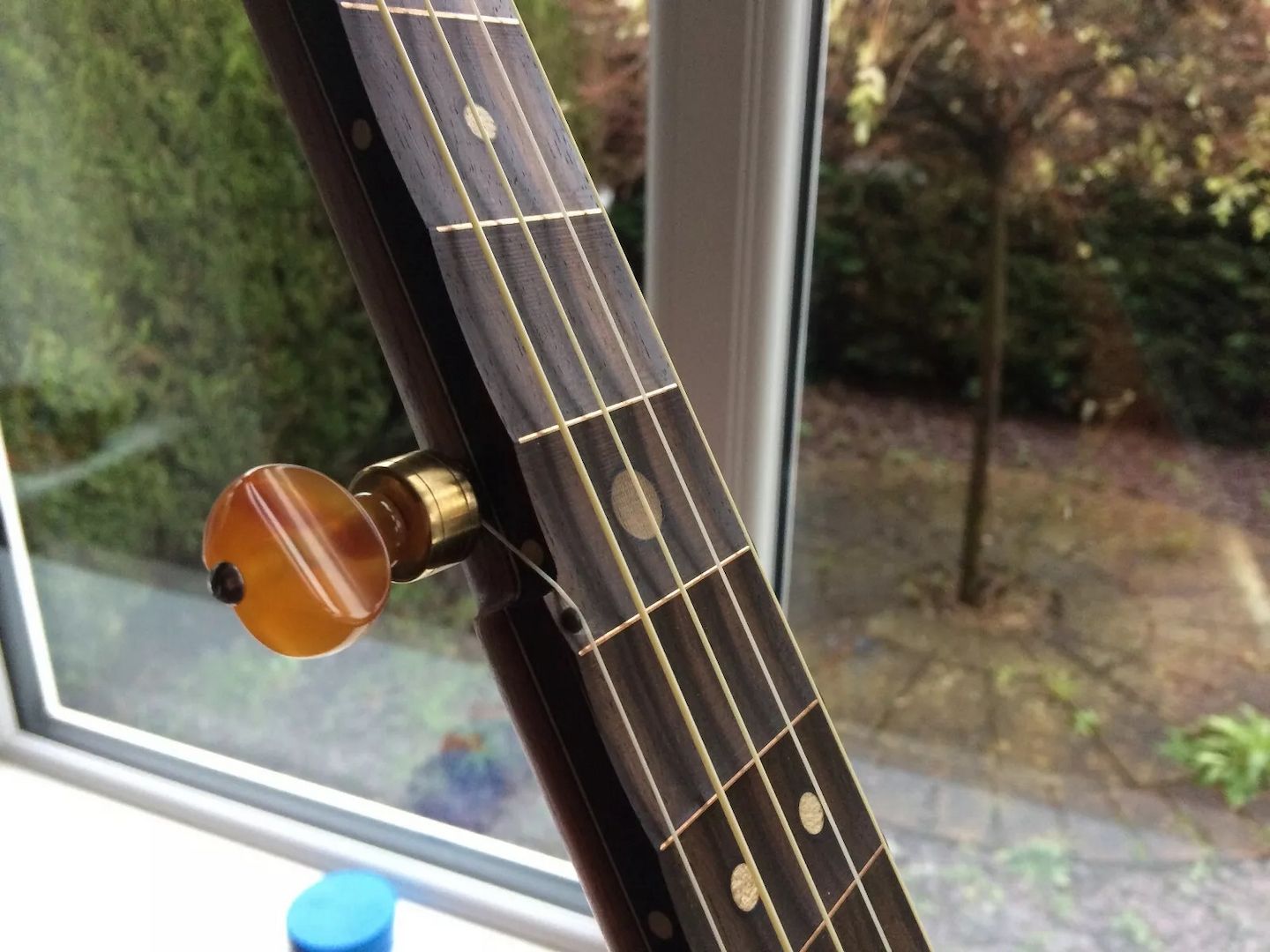 Bubinga Banjo geripptes Griffbrett  Oettinger Saitenhalter