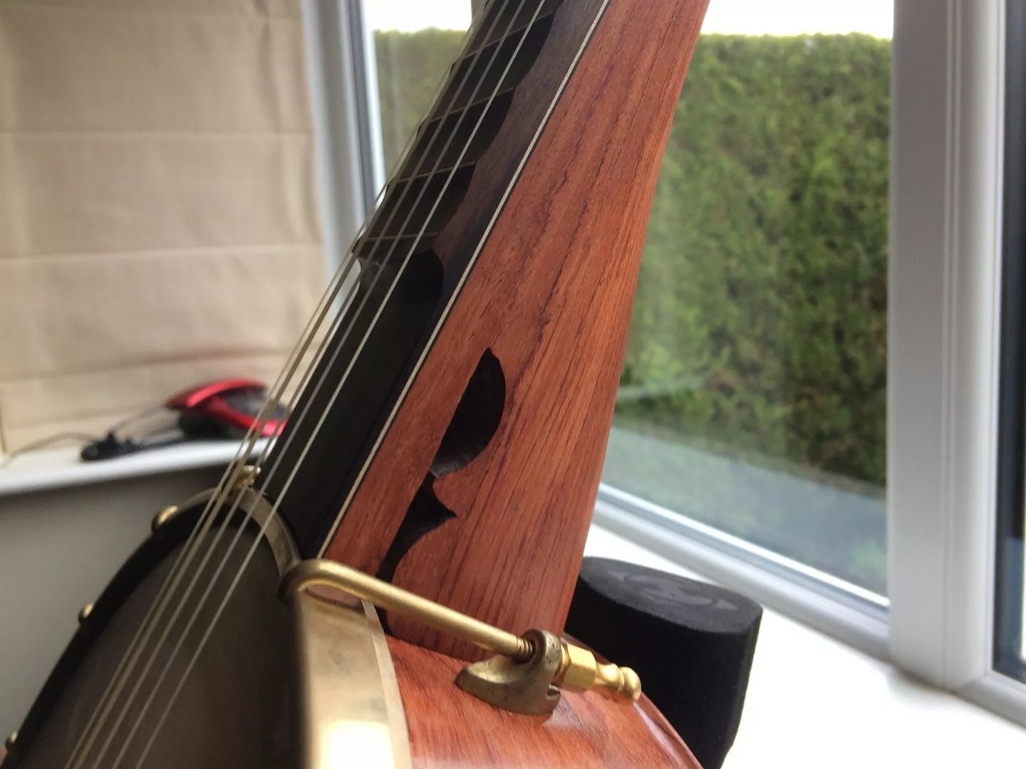 Bubinga Banjo geripptes Griffbrett  Oettinger Saitenhalter