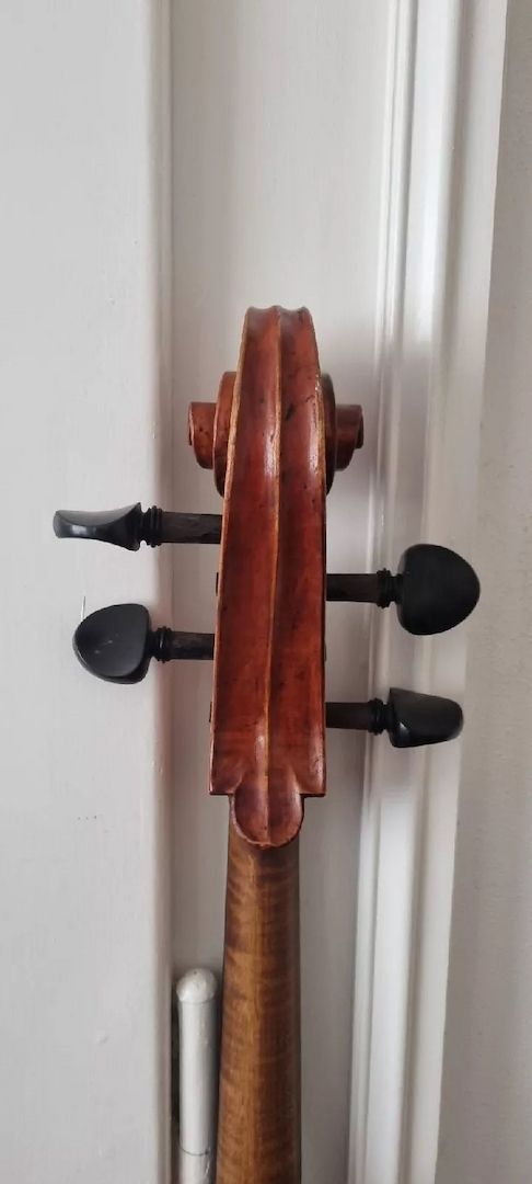 Sehr Schönes cello mit Zettel