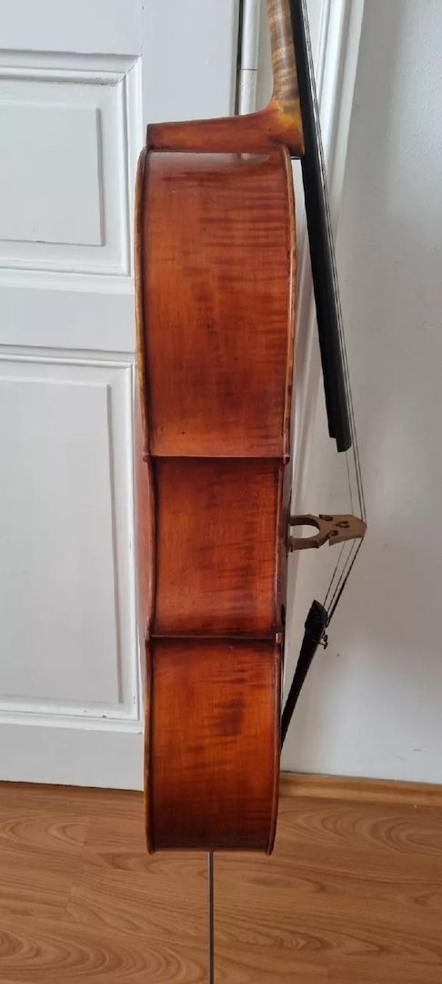 Sehr Schönes cello mit Zettel