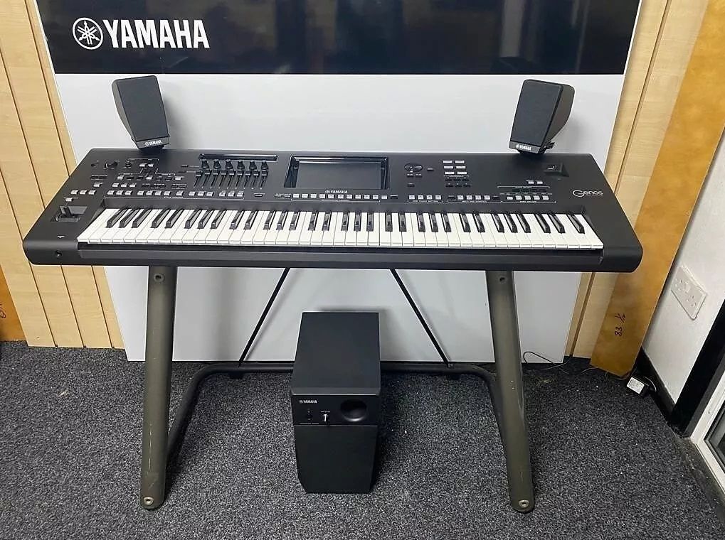 Yamaha Genos 76 Keyboard