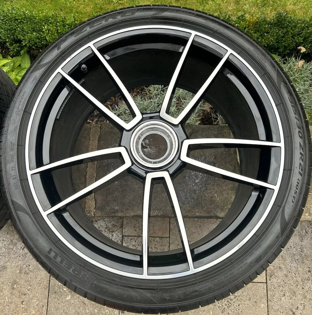 Porsche 992 911 Turbo S GTS Sommerräder Felgen