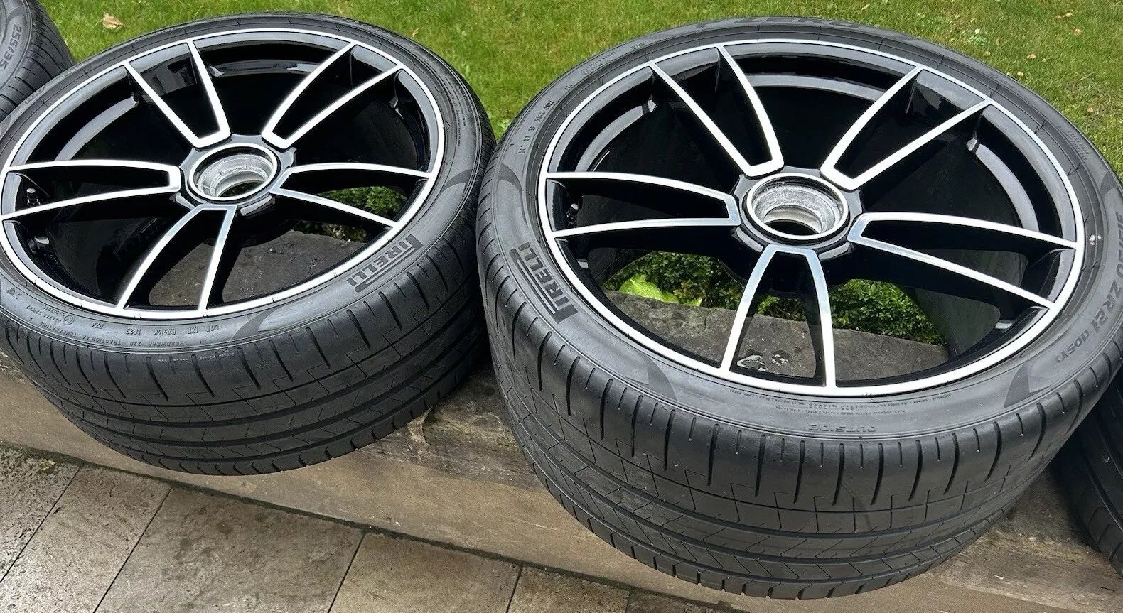 Porsche 992 911 Turbo S GTS Sommerräder Felgen