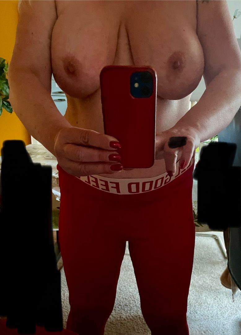 Privat Body to Body Massage Happy End