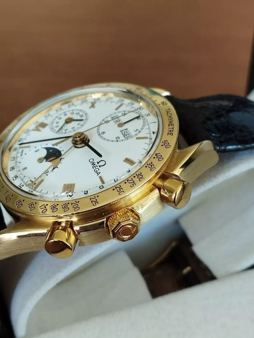 Omega Speedmaster Moonphase