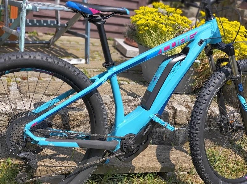 Cube Access Hybrid Race E-Mountanbike