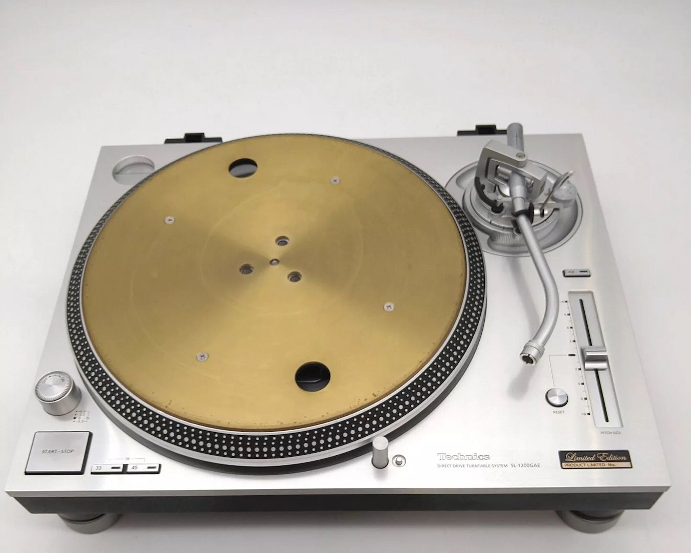 Technics SL-1200GAE - 50th Anniversary Limited Edition NEU Plattenspieler