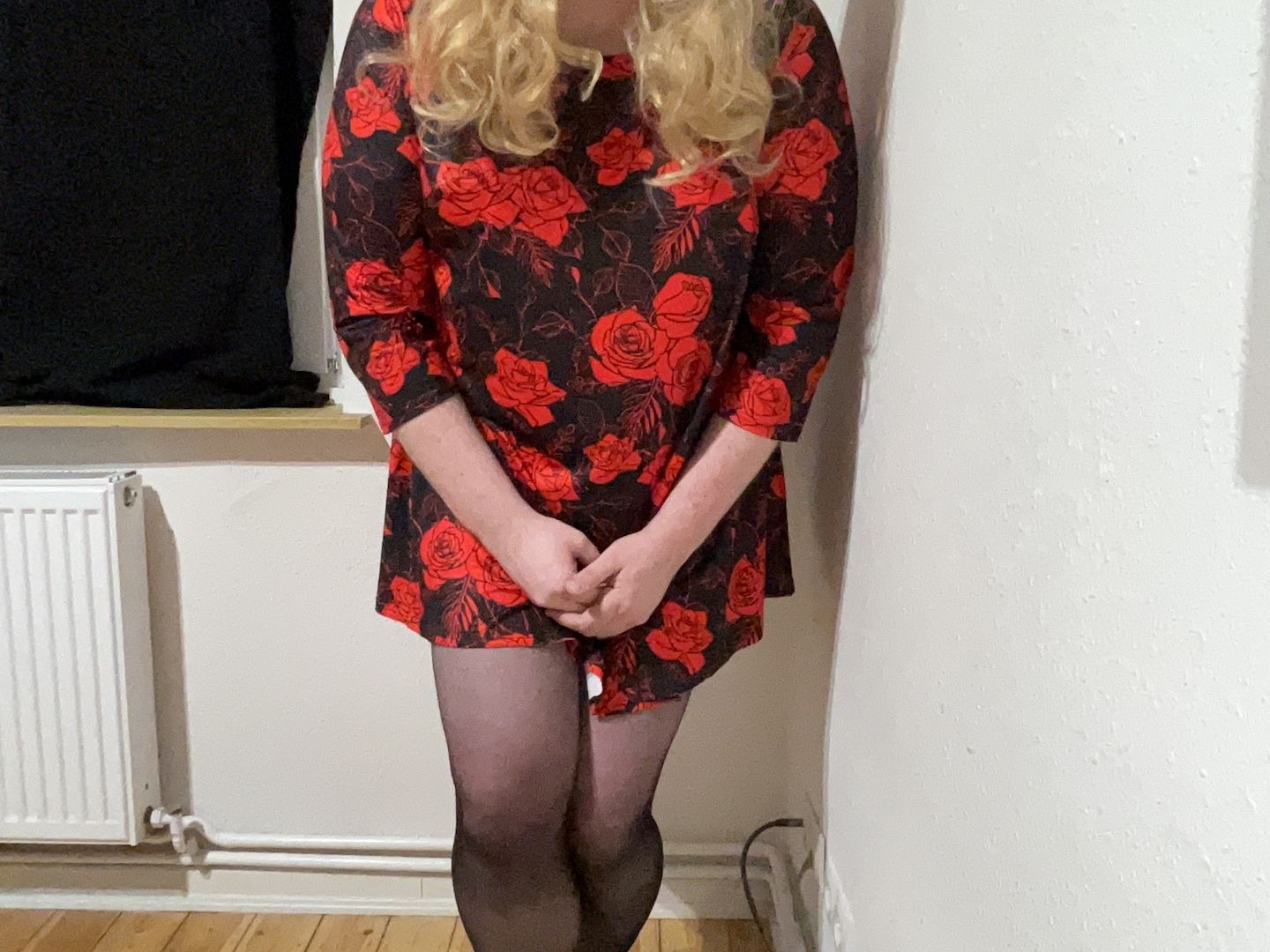 Sissy sucht Hilfe bei ihrer Verwandlung.