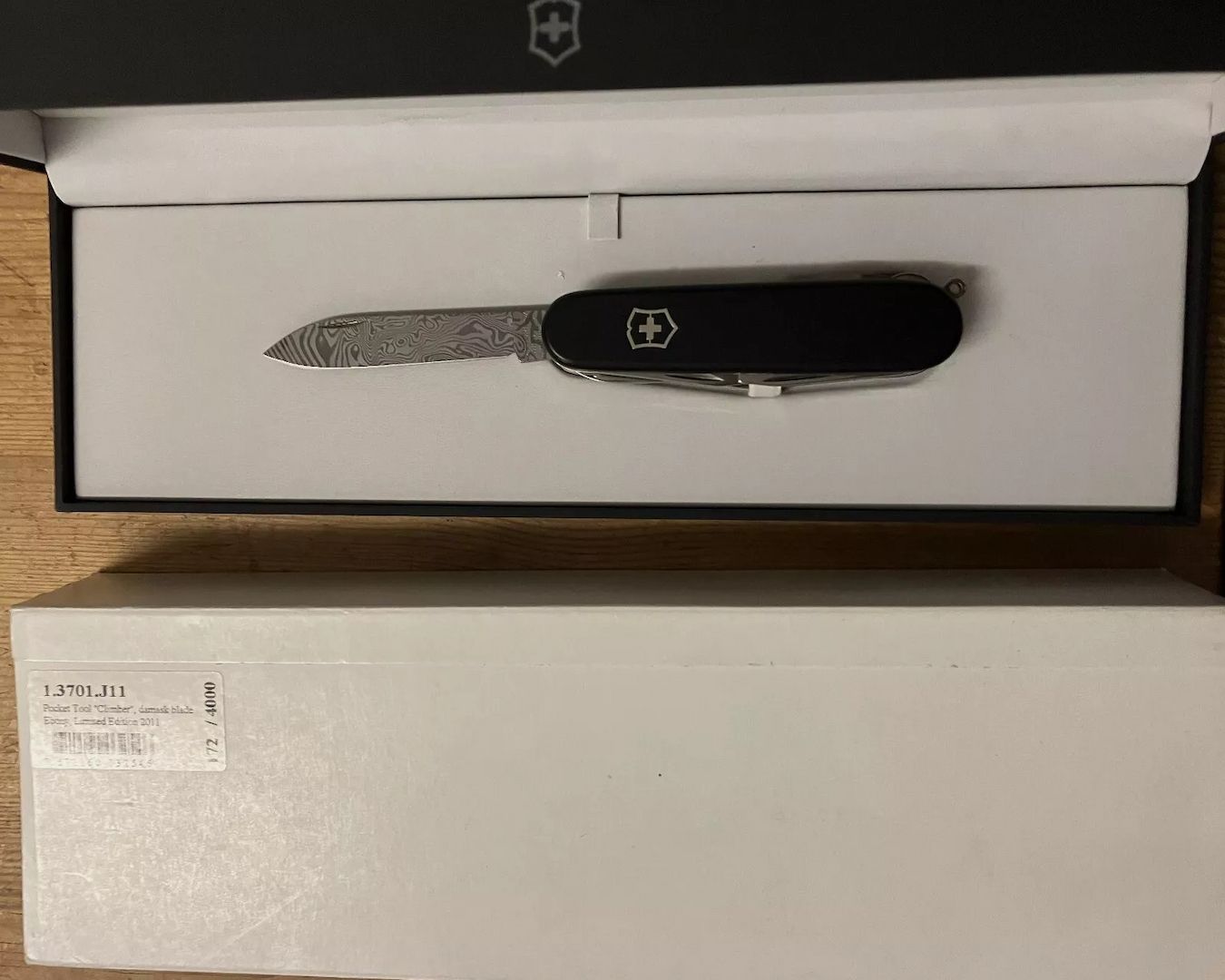 Victorinox Damast 2021 SwissChamp Taschenmesser