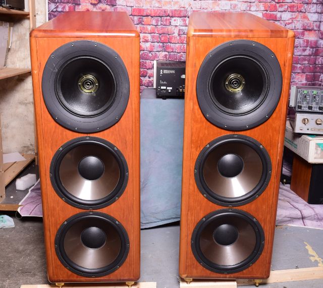 Audiotec r.f-fischer Tannoy / Genesis Lautsprecher