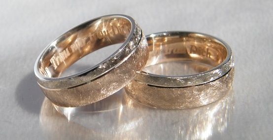 Individuelle Eheringe aus Ihrem Altgold