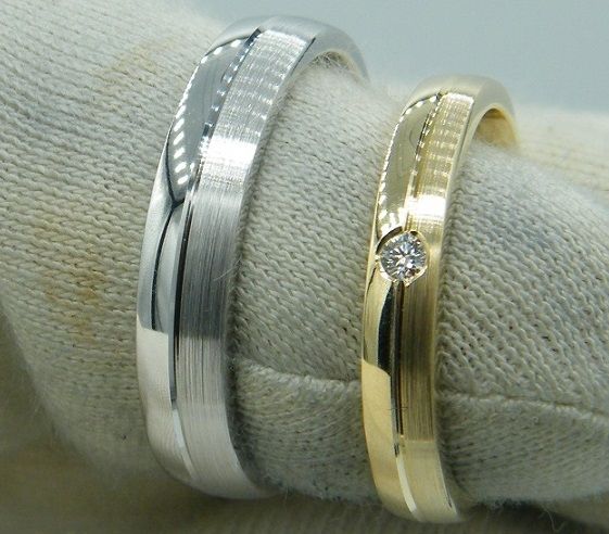 Individuelle Eheringe aus Ihrem Altgold