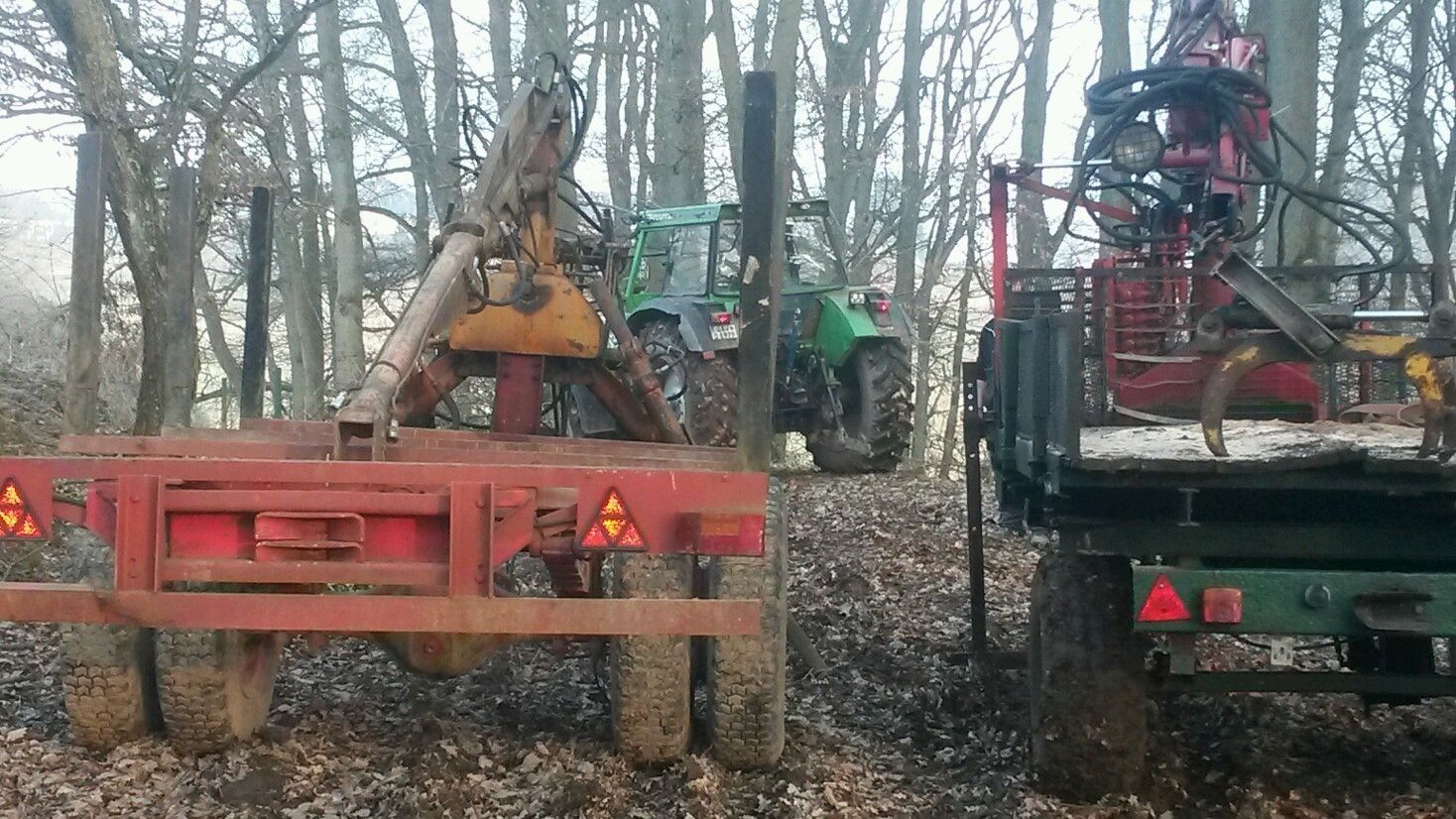 2 Rückewagen mit kran