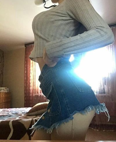 Caro 😍bläst gerne liebt es Doggy