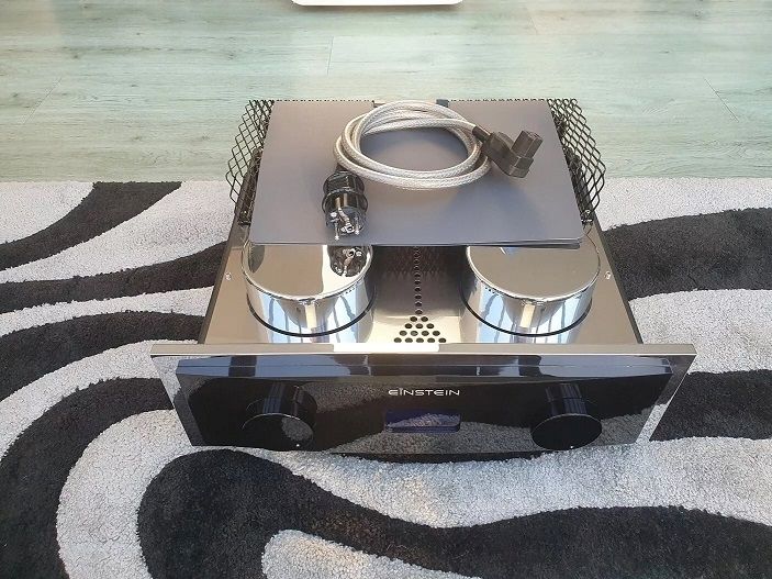 Einstein Audio The Light in the Dark / OVP