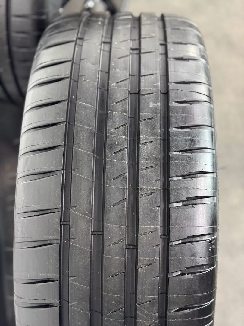 Porsche 911 992 Facelift Carrera Classic Sommer Räder