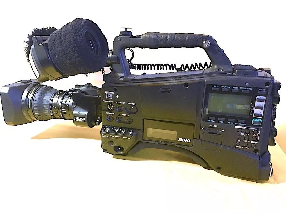 Panasonic AG-HPX600 + color Viewfinder AG-CVF15G