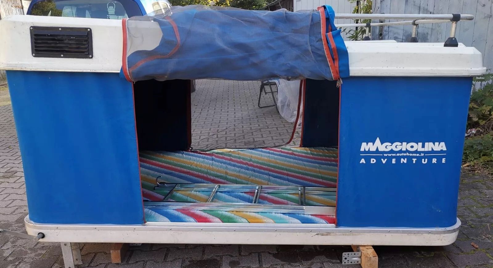 Maggiolina Adventure Large Hartschalen Dachzelt