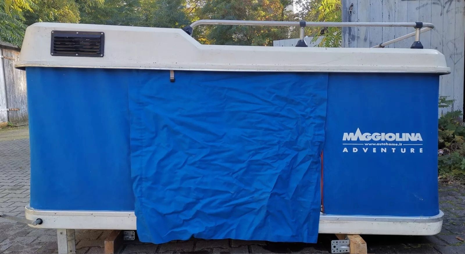 Maggiolina Adventure Large Hartschalen Dachzelt