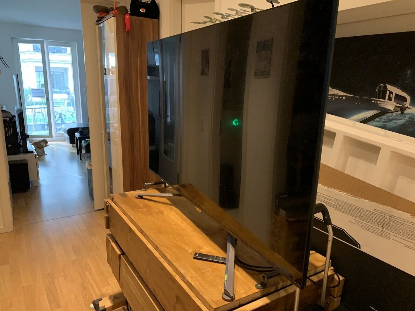 ASUS ROG pg65uq 65 Inch 4K Monitor