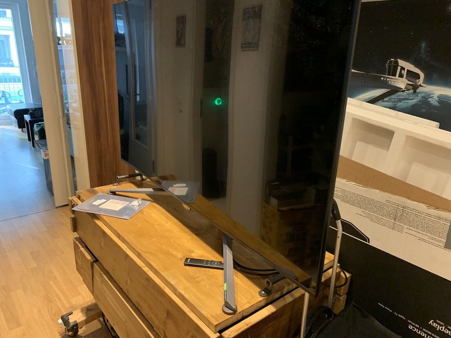 ASUS ROG pg65uq 65 Inch 4K Monitor