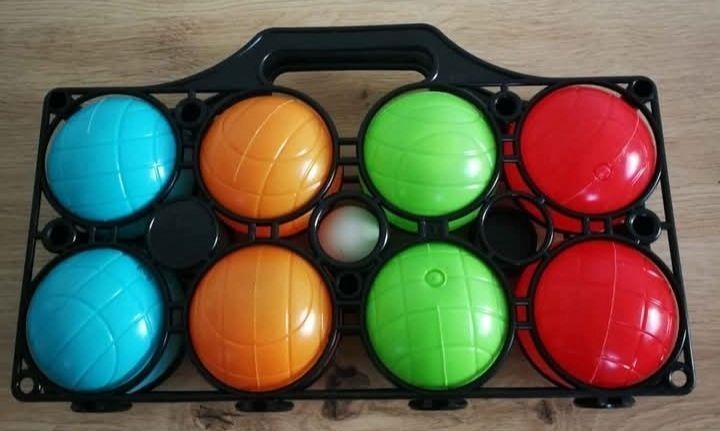 Boule/Boccia Spiel Set mit 8 Kugeln im Tragekoffer Boule Petanquekugeln, unbenutzt Boule/Boccia Spiel Set mit 8 Kugeln im Tragekoffer Boule Petanquekugeln, unbenutzt