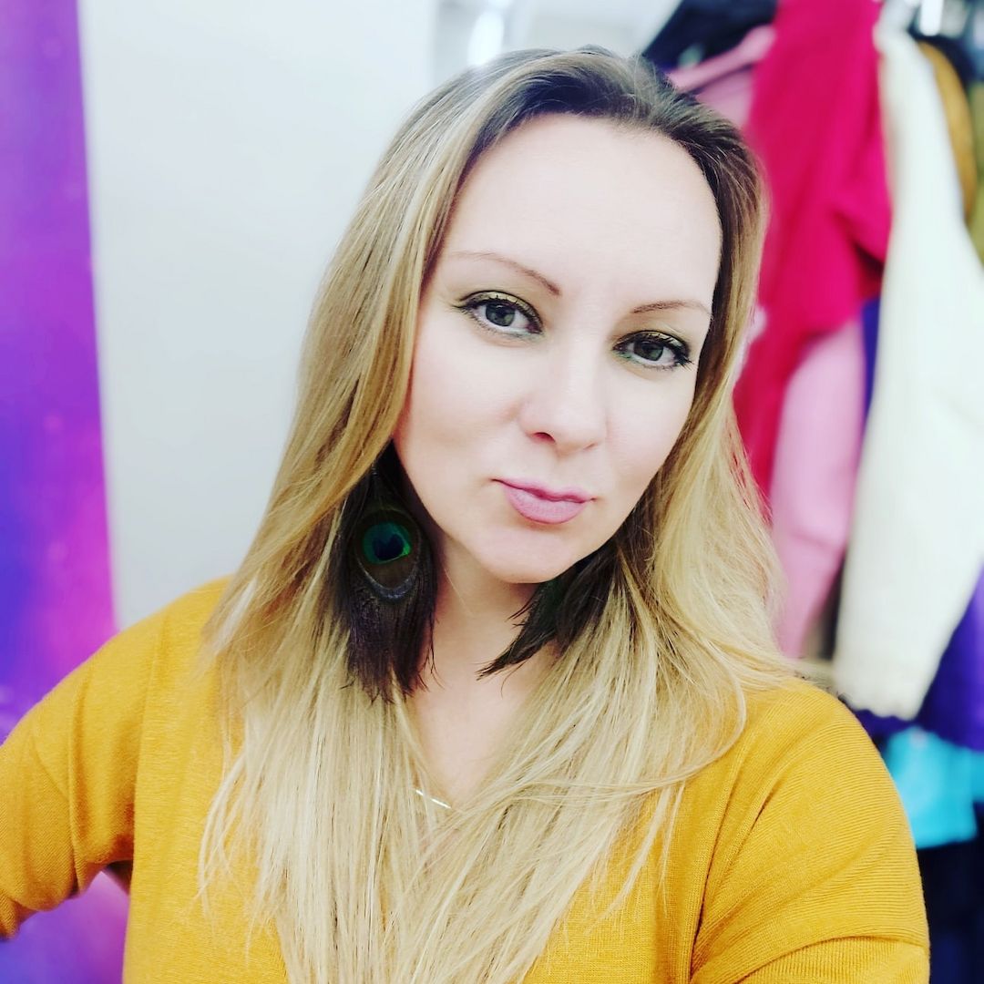 Eine charmante Frau sucht