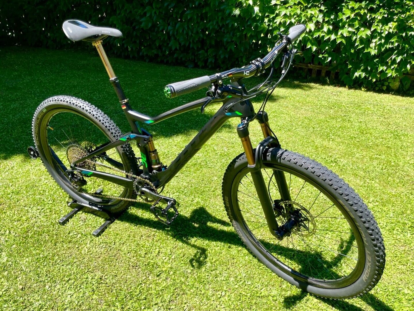 Scott Spark RC 700 Ultimate Carbon HighEnd CrossCountry Gr. M MTB