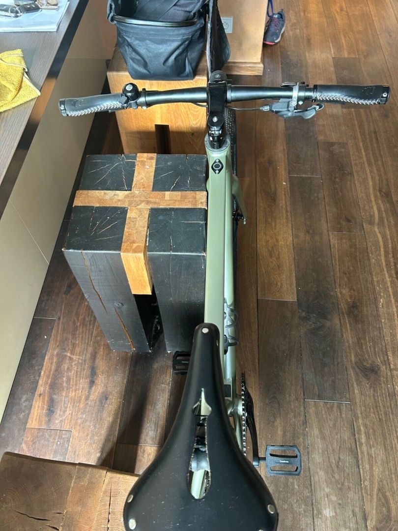 DESIKNIO 11s Urban Olive Green e bike