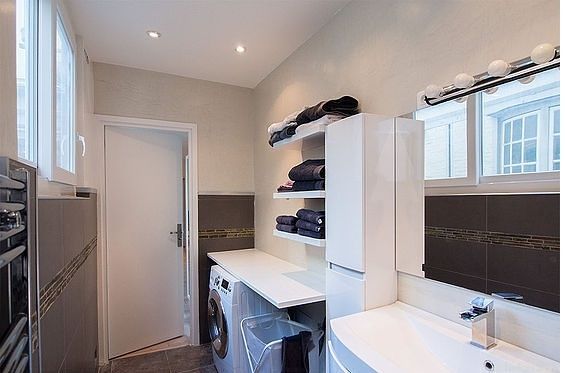 3-Zimmer-Wohnung auf 61 m² mit Einbauschränken (22083 Hamburg) 3-Zimmer-Wohnung auf 61 m² mit Einbauschränken (22083 Hamburg)