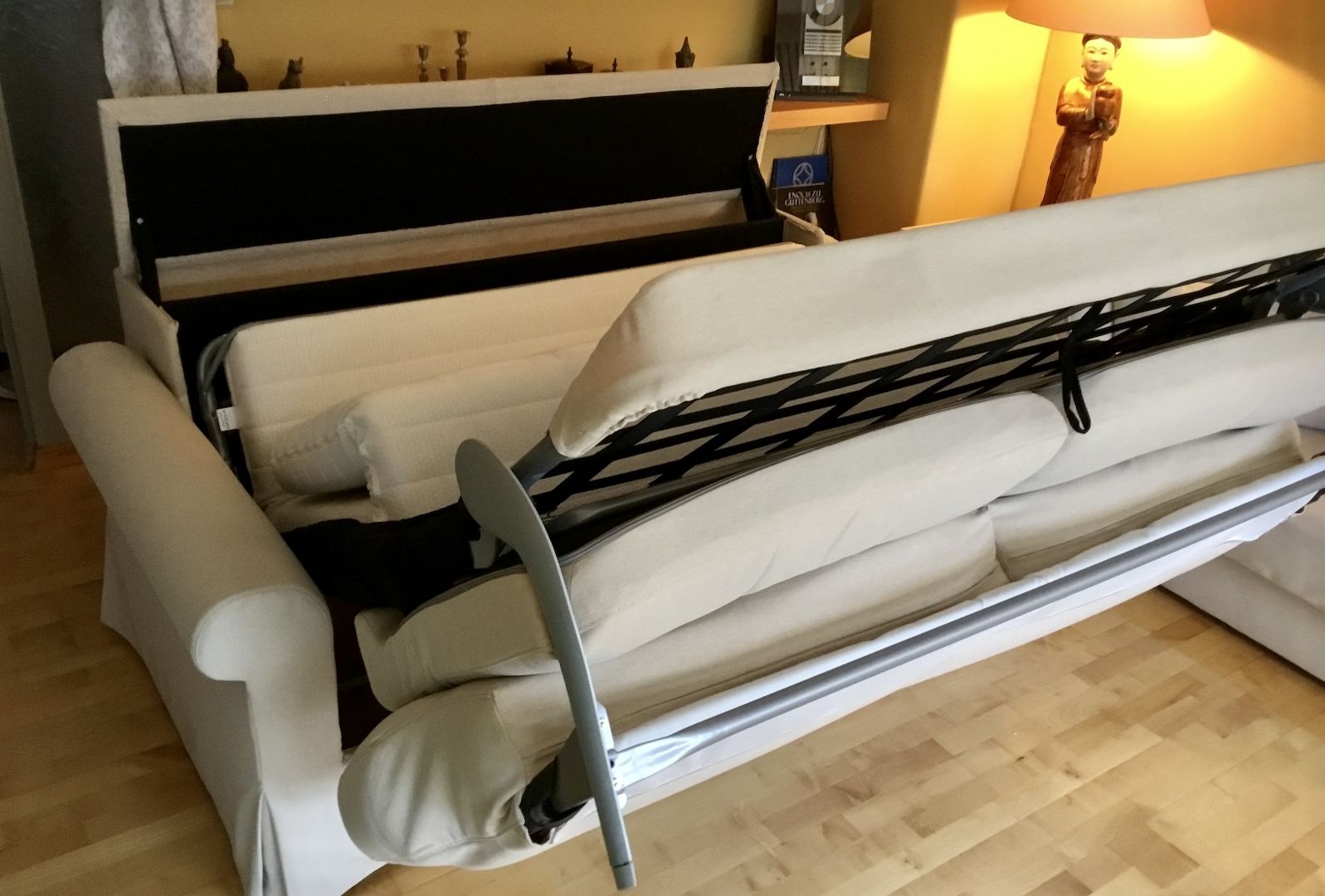 Hochwertiges Schlafsofa