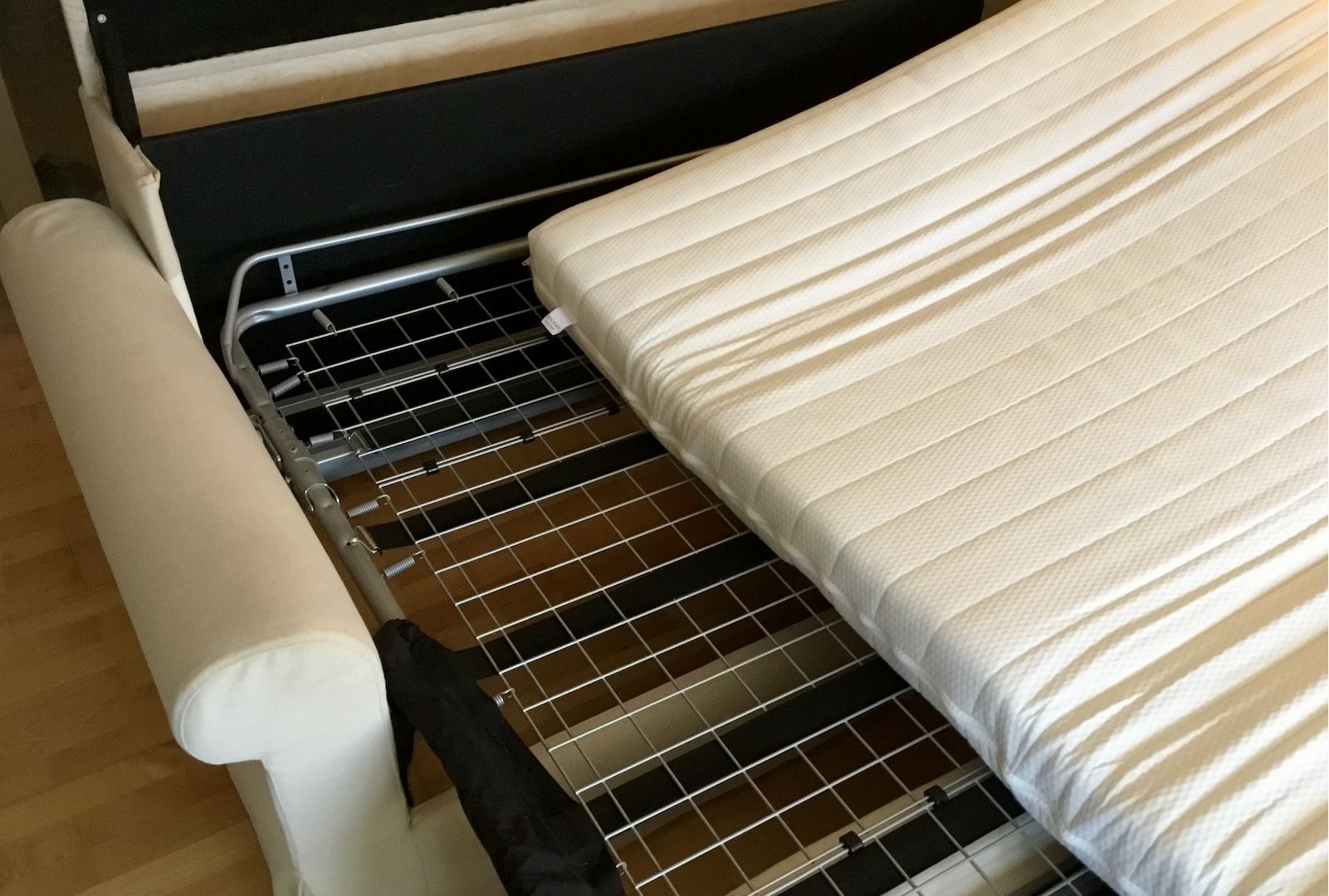 Hochwertiges Schlafsofa