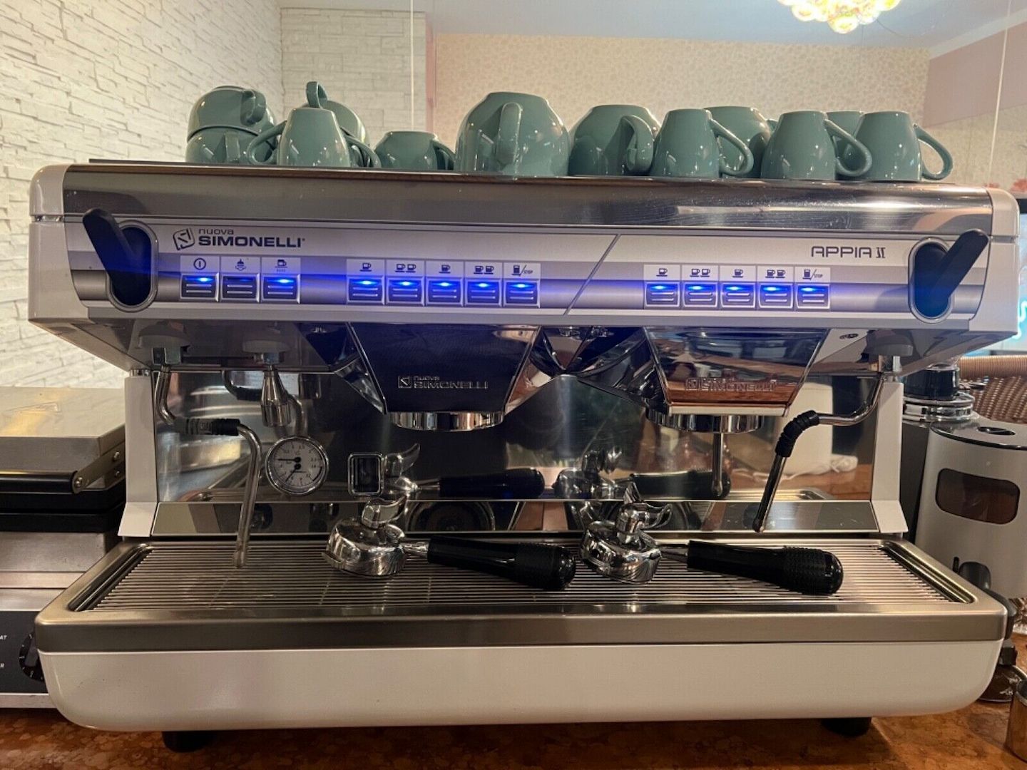 Siebträgermaschine Nuova Simonelli Appia 2 Siebträgermaschine Nuova Simonelli Appia 2