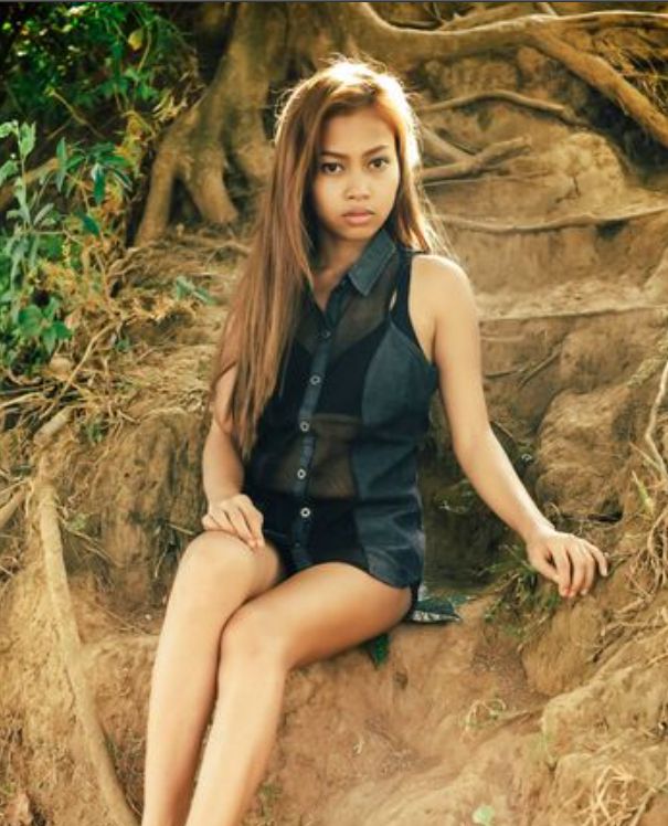 Asiatisches Girl  für Heirat gesucht Gerne Prostituierte & Bi!! Lecke Sperma ab