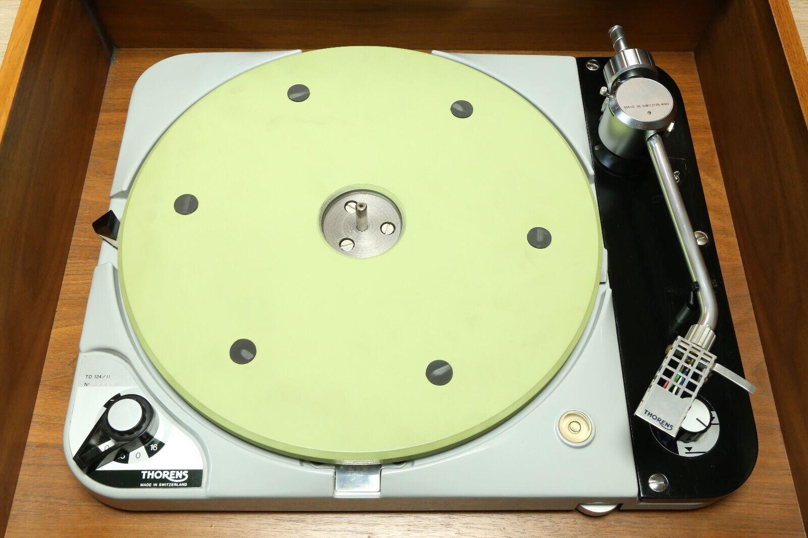 Thorens TD 124 MK II Plattenspieler im Case