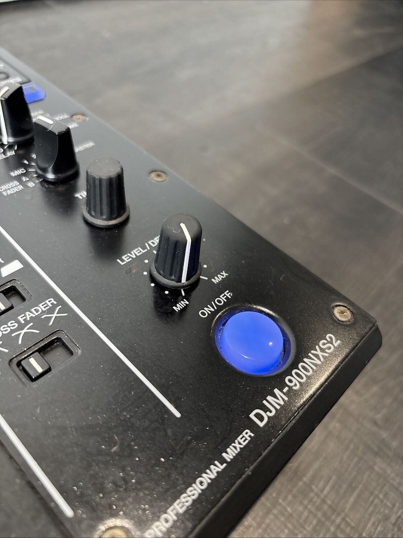 Pioneer DJM 900 Nxs2 Nexus 2 - 4 Kanal DJ Mixer-