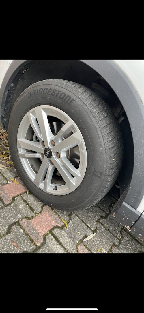 Bridgestone Winterreifen 17 Zoll x4
